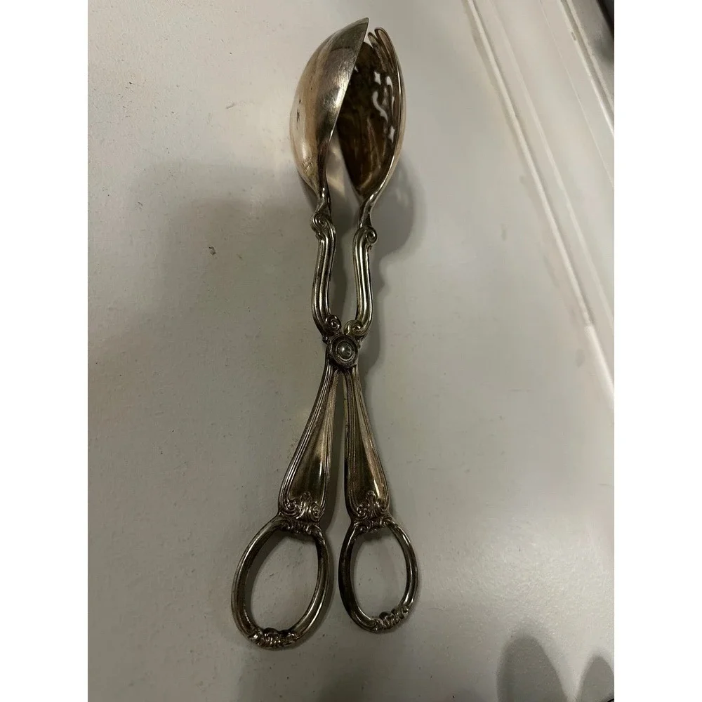 Vintage Gorham Heritage Silverplate Salad Fruit Tongs Server.